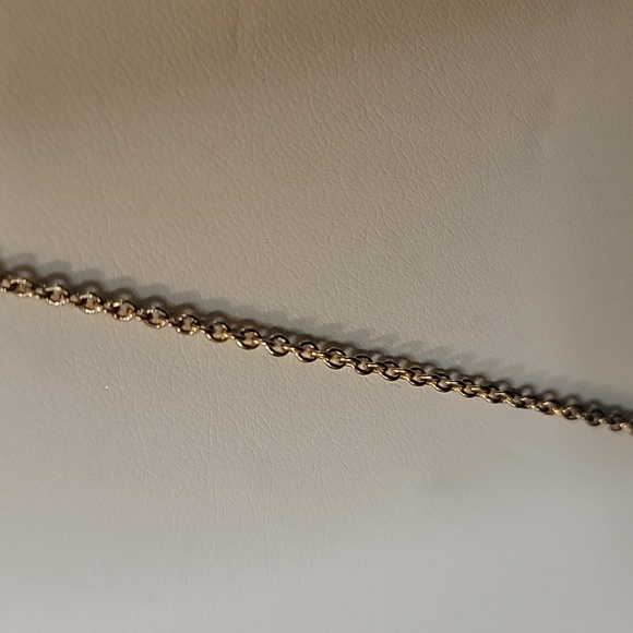 Consign with Pretty Peacock - Picture 5 of 17